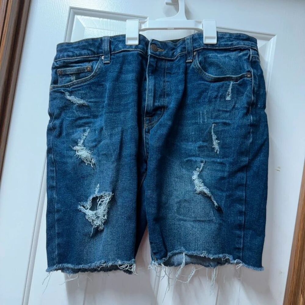 Men's Distressed Dark Blue Denim Shorts 38 no boundaries